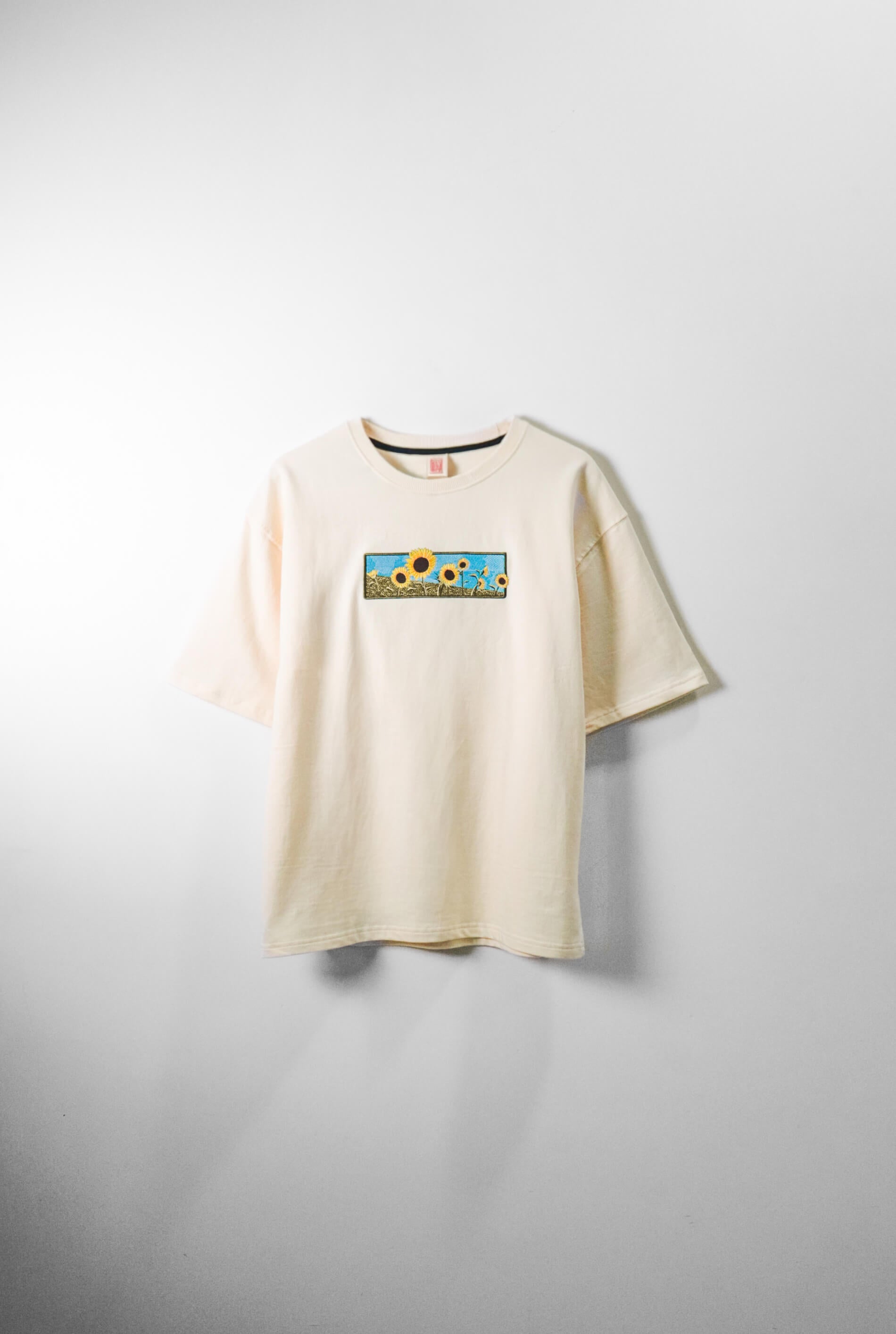 Sunflower Field Embroidered Oversized T-Shirt — Beige | AnyaLook Oversized Tshirt